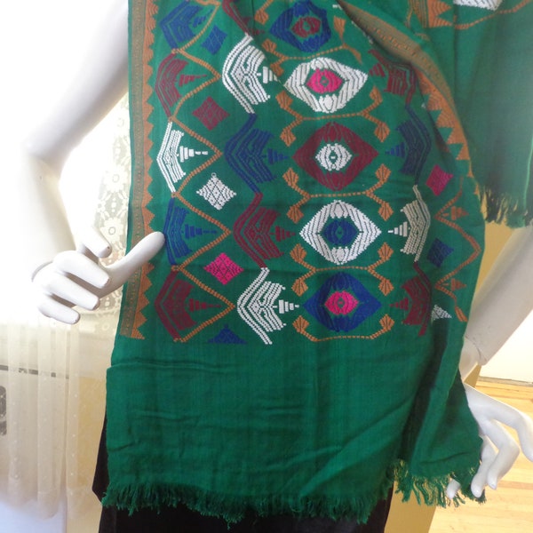 Lovely Vintage Dark Green Scarf, Colorful Woven Accents, Tan Border, Self Fabric Raveled Fringe   FS