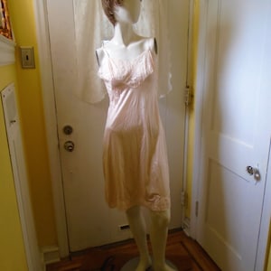 Pink Nylon Slip Size 34, Floral Lace Bodice, Vintage Lingerie