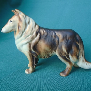 Collie Figurine, Japan, 3-1/4&quot; High, 5&quot; Nose to Tail, Vintage Ceramic Dog