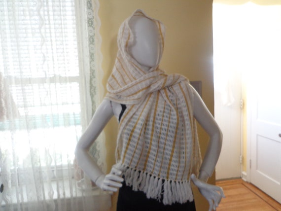 White and Metallic Gold Knit Wrap or Shawl With K… - image 3