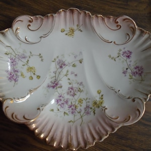 KPM Germany Bowl With Floral & Gilt Decorations, Triangular, Scalloped Rim, Marked 506 KPM Made in Germany On Bottom
