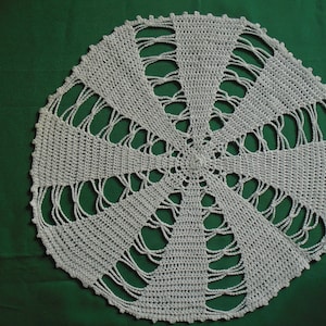 Vintage 14&quot; Round Hand Crocheted Doily  FS