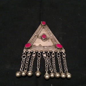 Antique Triangular Bedouin Yemeni Temple Pendant