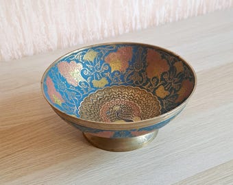 Antique bowl metal, Peacock brass dish, metal painted vintage bowl, peacock drawing brass dish multicolor, home decor dish, Vintage lovers
