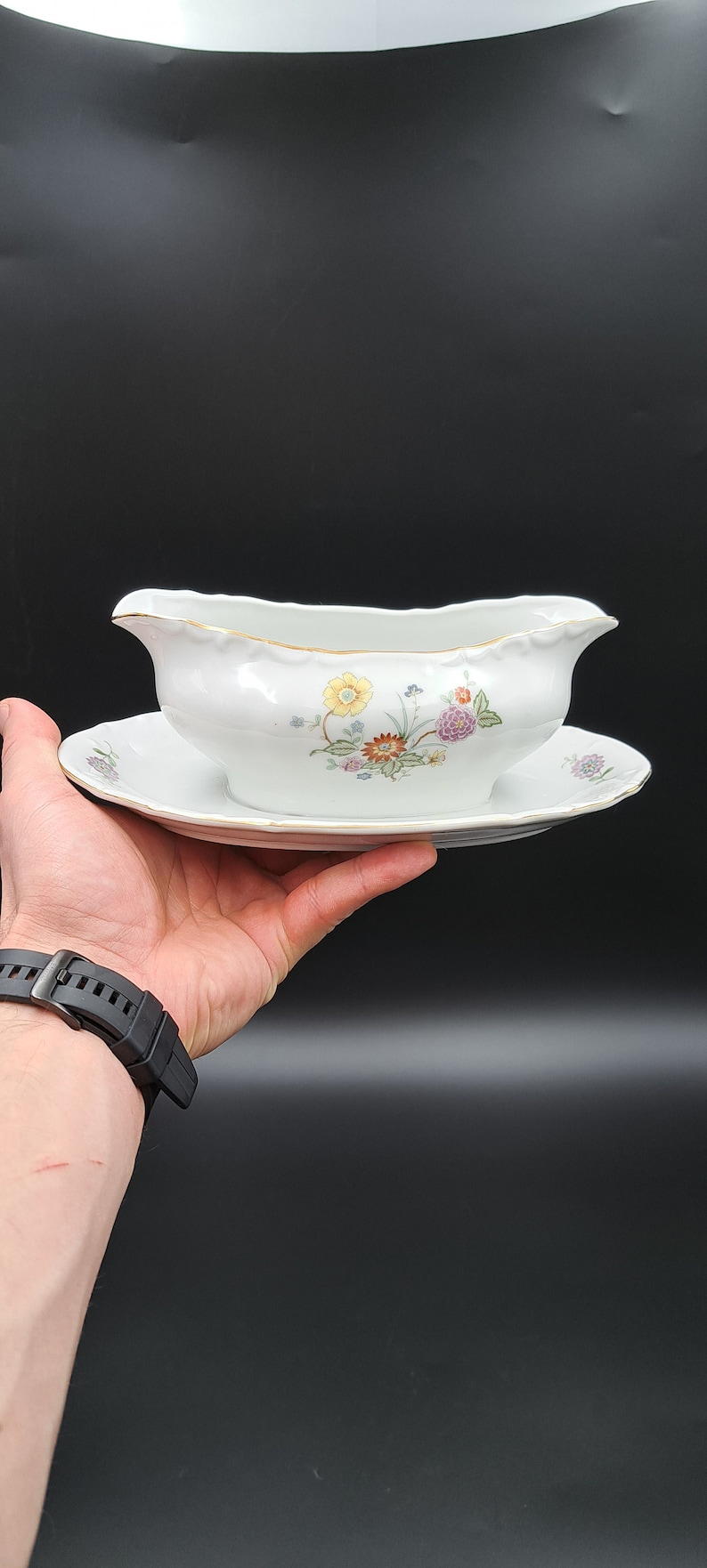 21oz Porcelain Gravy Boat- Sauce Boat For Christmas Table Decor - Microwave & Dishwasher Safe For Gravy Warmer And Gravy Server