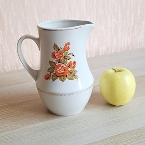 Jug porcelain Flowers Latvian Vintage, Porcelain Creamer 1L, Milk water Jar with red roses, Vintage Table Serving pitcher, Latvian RPR RPF