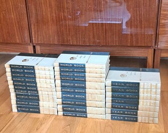 ソビエト百科事典辞典 希少本 アンティーク ロシア語 現在、この商品の在庫はありません - Etsy