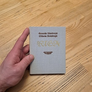 Ernests Dinsbergs i Marcis Reinbergs Książka o Rydze, Książka historyczna Rygi, Poezja łotewska, Pisarze łotewscy, Lud łotewski, Książka w języku łotewskim