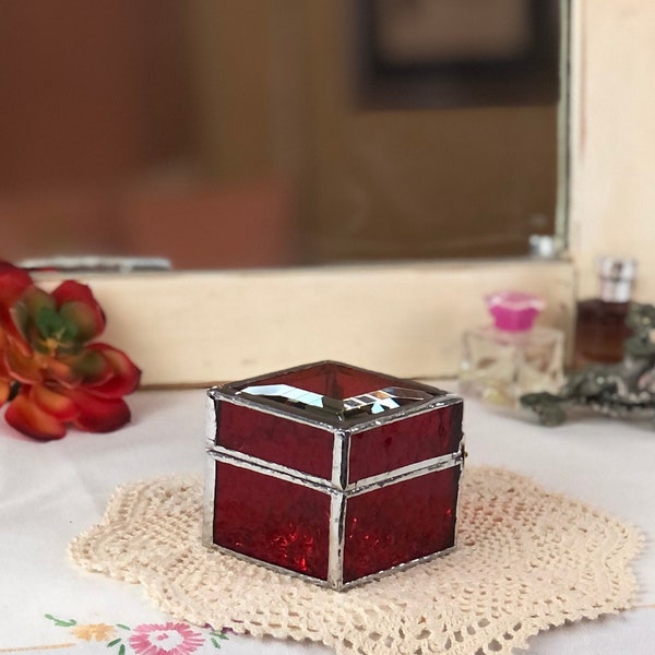 Red Textured Stained Glass Ring Box Clear Bevel Top