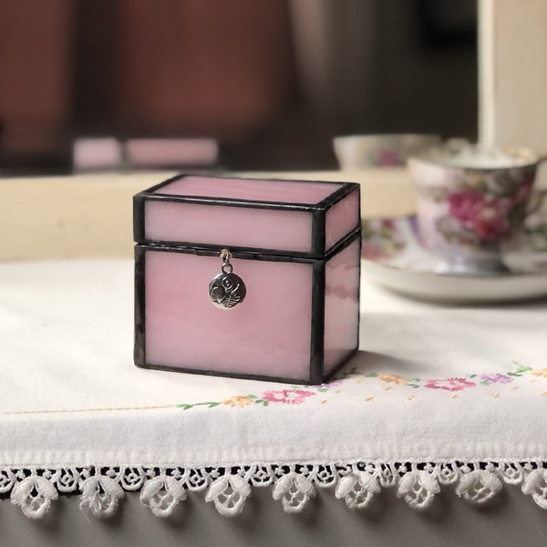 Stained Glass Jewelry Keepsake Trinket Box Pink Opalescent Glass
