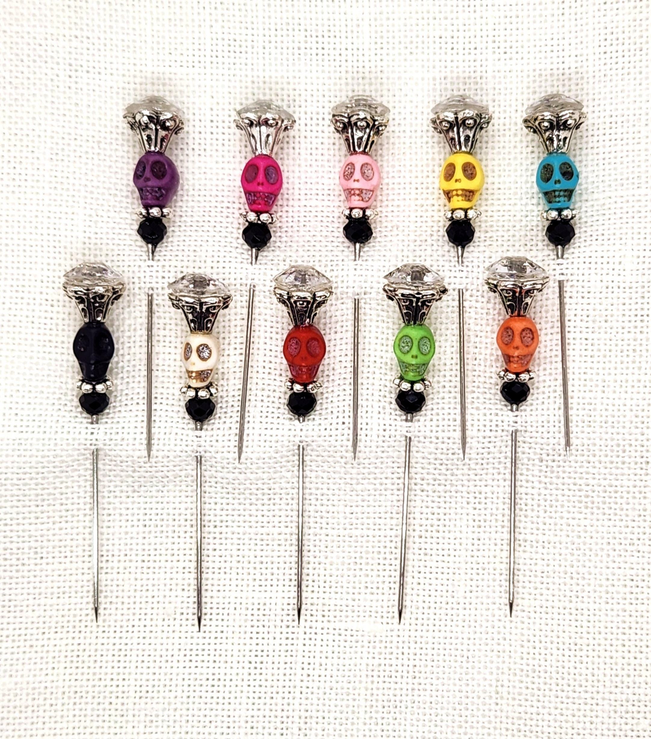 Pin Cushion Skull - Etsy display picture 1