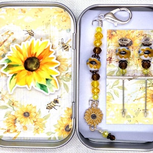October 2025, Club Extra, Fall, Sunflower, Autumn, Cross Stitch, Exclusive, Needle Minder, Mini Fob, Pins