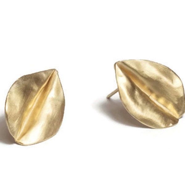 Golden Leaf Stud Earrings ,Nature Stud Earrings ,Gold Plated Petals Post Earrings ,Minimal Jewelry ,contemporary earrings , Minimal earrings