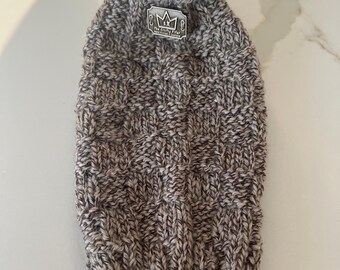 9 inch Hand Knitted checkerboard patterned Dog Jumper – Warm Puppy Coat for Toy Breeds