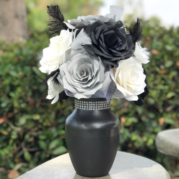 Centerpiece In Black Gray White Paper Roses Reception Etsy
