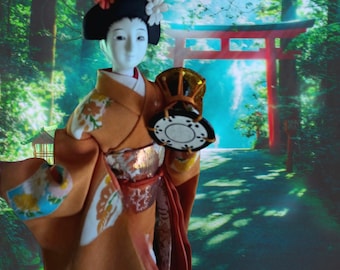 Muñeca de arte tradicional japonesa Geisha Gofun en seda con tambor, cúpula de vidrio de 12 pulgadas, coleccionable, naranja, regalo de decoración asiática para el hogar.