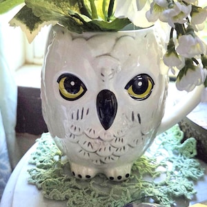 Owl Cup Floral Display DIY White Snowy Owl Container 3D 20 oz Hedwig Wizarding World Harry Potter Owl Cup Planter Flower Arrangement Gift