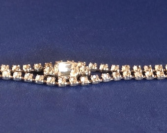 Pulsera vintage de diamantes de imitación en plata de doble hebra con corte cuadrado y piedra central grande para mujer, joyería elegante de moda para bodas con brillo