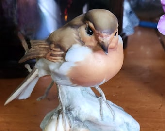 TAY Pájaro Bebé Petirrojo Porcelana Vintage Giuseppe Tagliariol Porcelana Italia Decoración del Hogar Firmado Naturaleza Realista Arte Coleccionable Pequeño Pico Chip