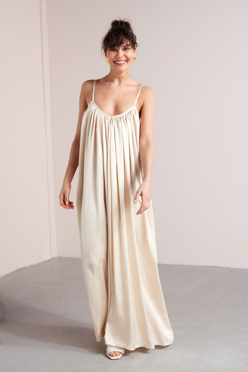 Flowing Maxi Maternity Slip Wedding Dress LUCIA in Light Cream Viscose image 6