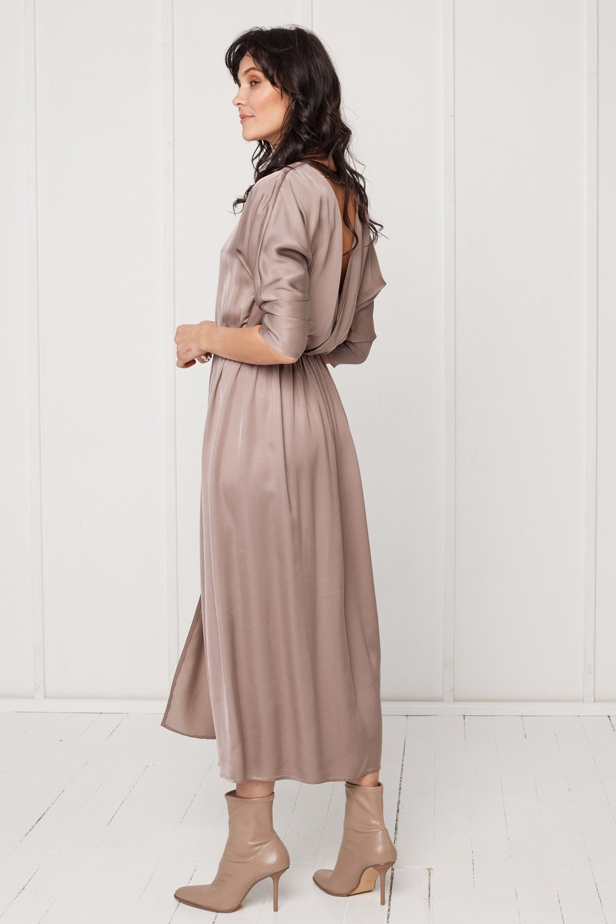 ciara midi dress Ciara Miller's Beige Pleated Poplin Midi Dress
