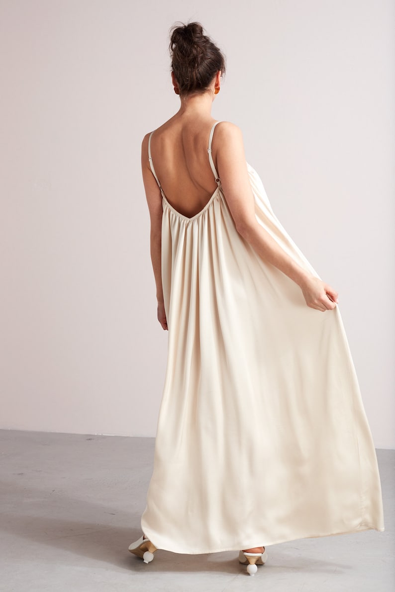 Flowing Maxi Maternity Slip Wedding Dress LUCIA in Light Cream Viscose image 3
