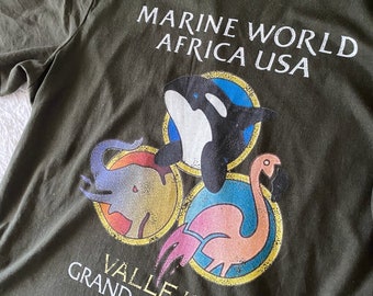 Marine World Africa USA T-Shirt | Vallejo, California | San Francisco Bay Area, Theme Park, Six Flags