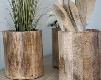 Handmade Medium WOODEN utensil holder, Custom Utensil crock, wedding gift, engagement gift, housewarming gift, wooden crock