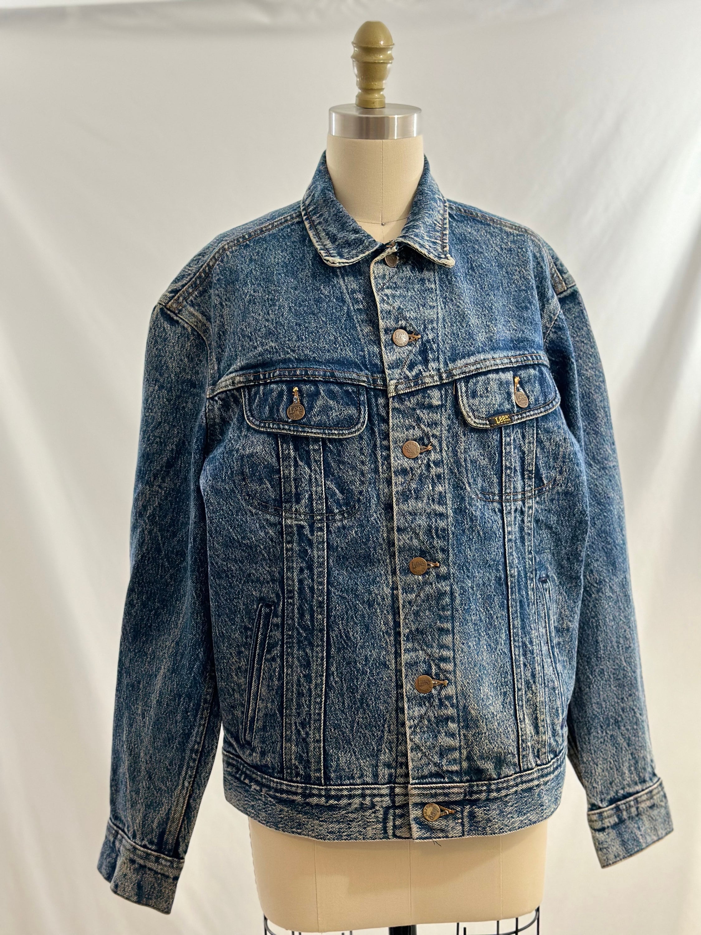 Vintage 90s Lee Stone Washed Denim Jacket Standard Trucker Jean