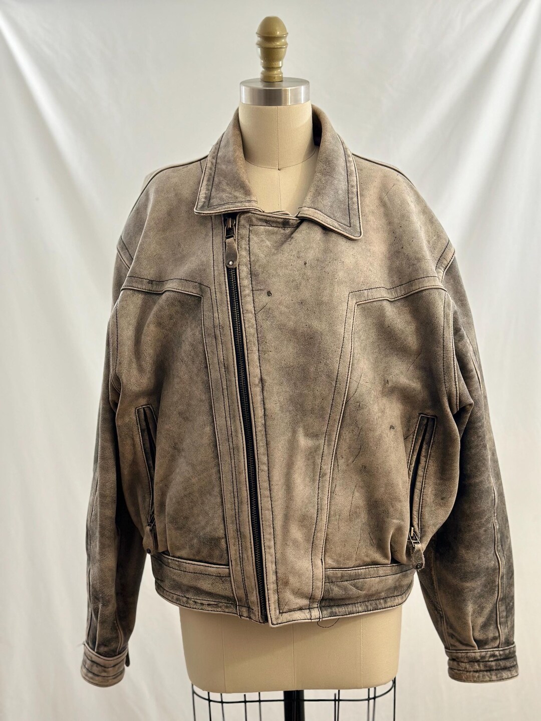 Vintage 80s Midway Distressed Gray Leather Jacket Gray Leather Bomber Jacket Extra Large - Etsy Vintage 80s Midway Distressed Gray Leather Jacket Gray Leather Bomber Jacket Extra Large - Etsy