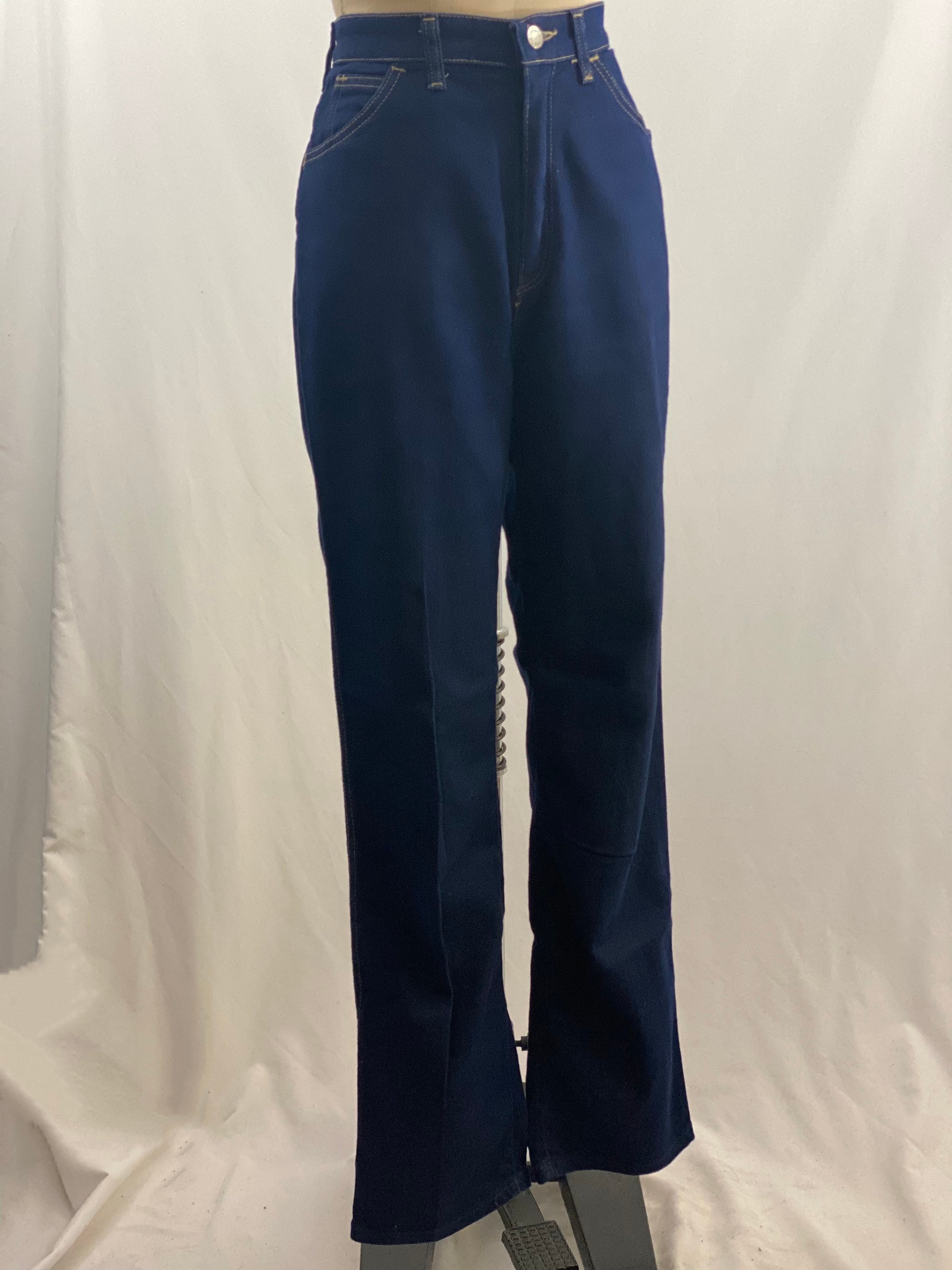 70’s High Waisted Wide Leg Pleated Dark Wash Denim Blue Jeans