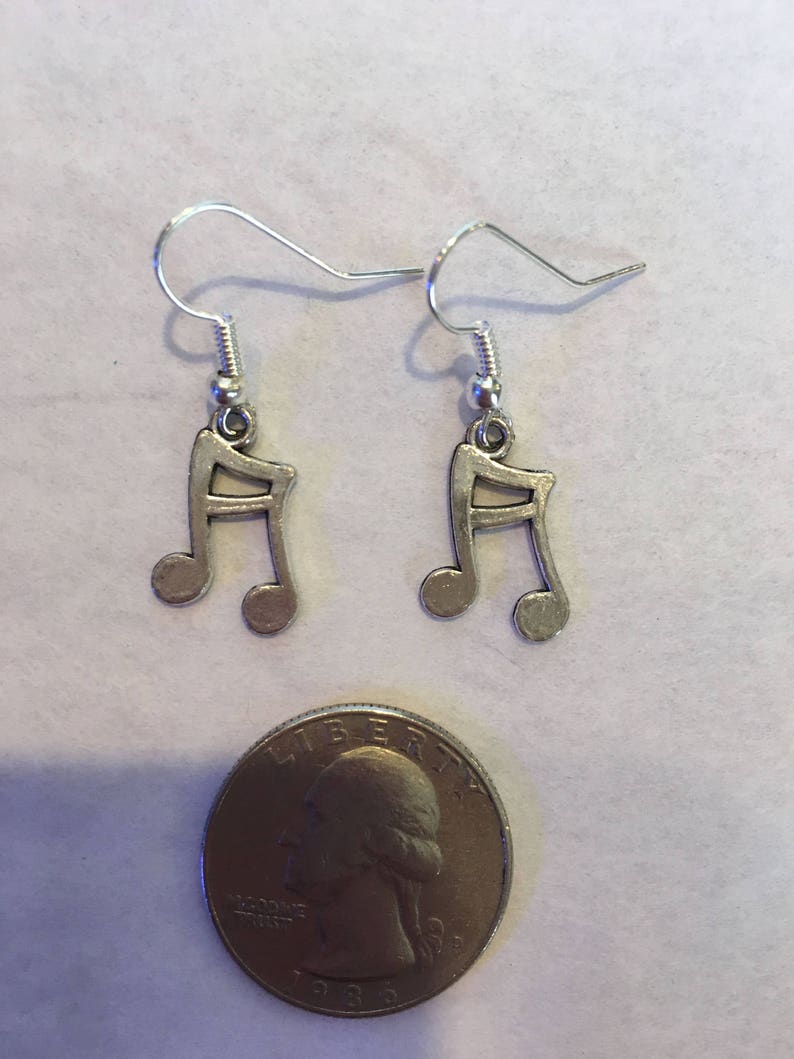Silver music note earrings image 2