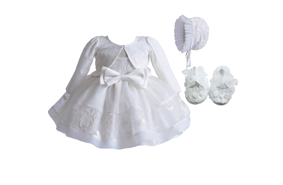 Cinda Vestido de Bautizo y Gorro de Encaje Blanco para bebés 