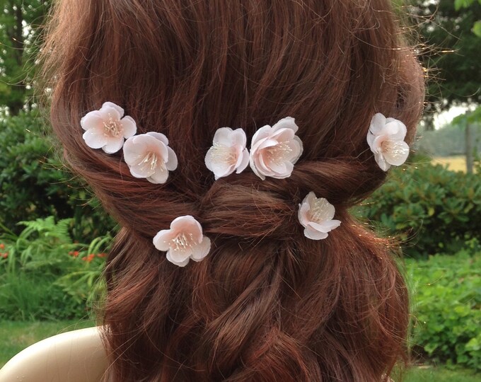 Blush Flower Hair Pins Small Blush Hair Flowers Bridal Hair Etsy