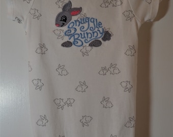 Snuggle Bunny/Embroidered Bodysuit/Onesie