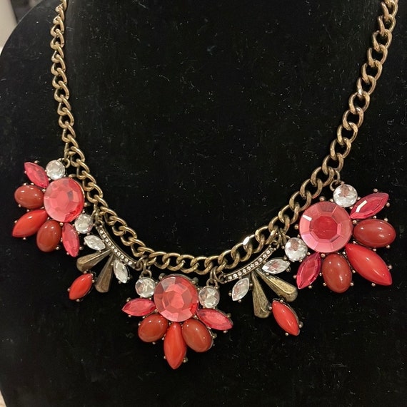 Vintage Gold Tone Rhinestone Pink Flower Bib Chok… - image 2