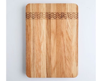 Oak Wood Board with leaves design, Large