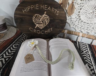 Crochet Flower Bookmark