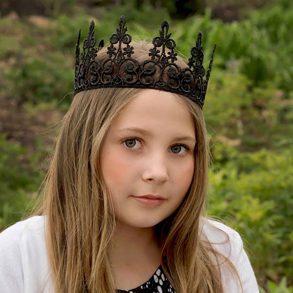 Black Lace Crown Queen - Quinn - Lace Crown - Maleficent - Adult - Toddler - Princess - Photo Props - Birthday - Regal - Evil - Goth