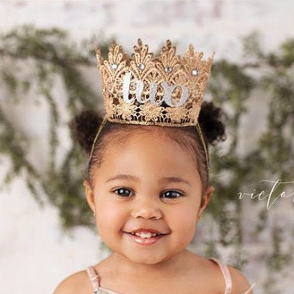 Birthday Crown with Rhinestone Bling + cursive age - Chloe - Birthday Crown - Headband - Photo  Prop - Cake Smash