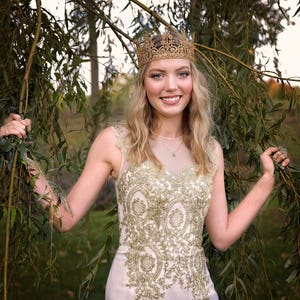 Adult Queen Lace Crown Quinn Lace Crown Gold Full Size Adult Tiara Princess Photo Props Birthday Regal image 2