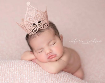 Gold Geburtstag Prinzessin Tiara Spitze Krone + Blush Blumen || Harlow || Geburtstagskrone || Mehrfarbige Optionen