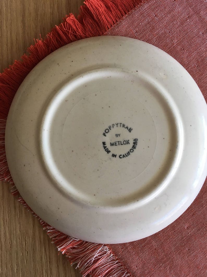 Poppytrail Woodland Gold bread plate by Metlox 1959-1979 made in California sold individually