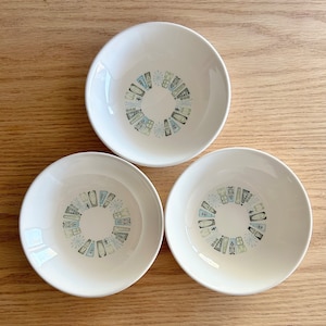 Jamaica Bay by Taylor Smith & Taylor fruit bowl mod atomic starburst green and blue pattern set of 3