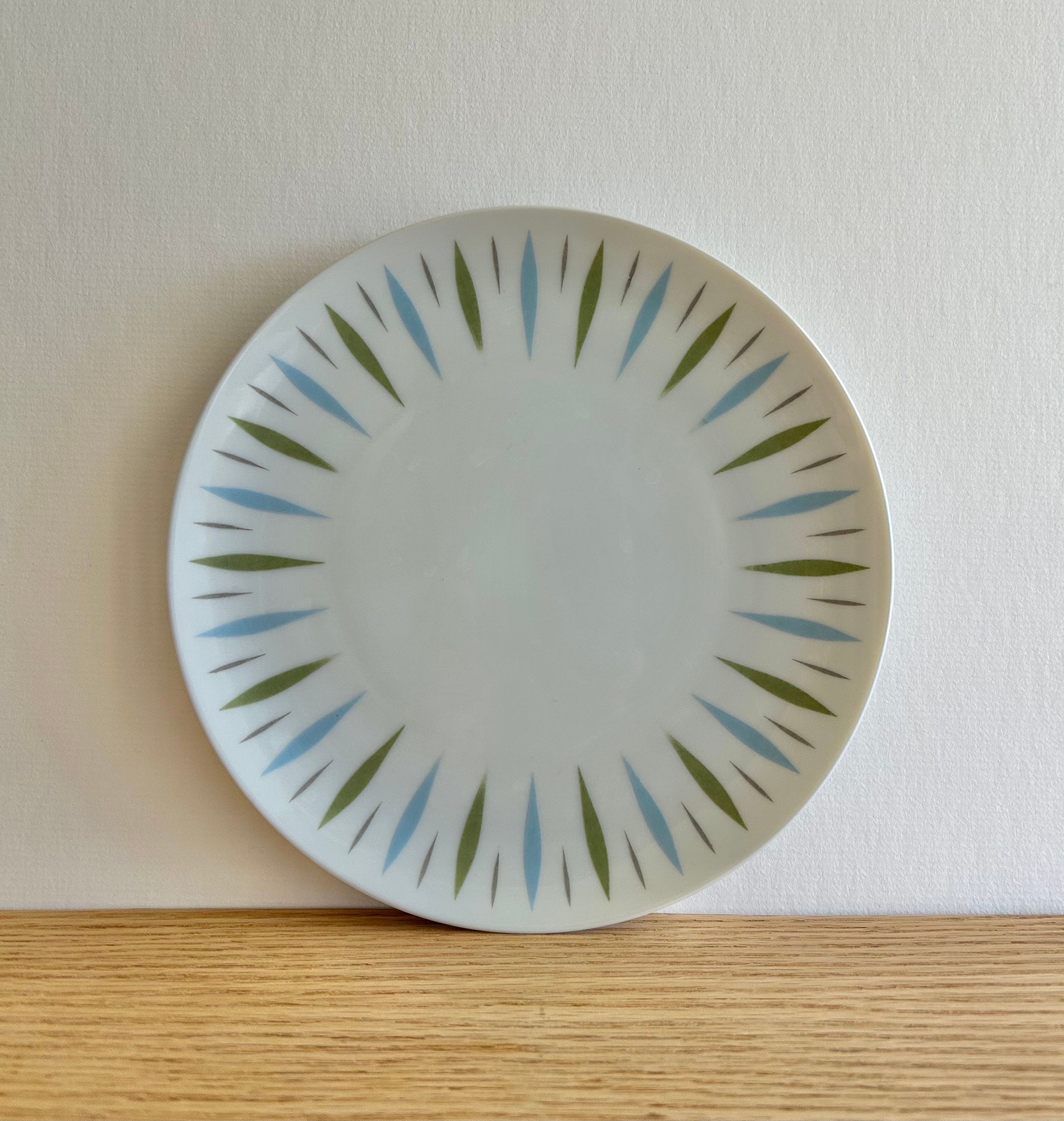 Mikasa Fine China Carousel Salad Plate Set of 6 With Blue and