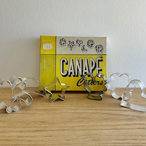 Vintage canapé cutters set of 6