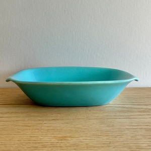 Bauer Los Angeles pottery La Linda Turquoise serving bowl