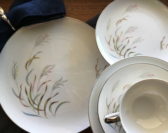 Autumn Breeze 1950-60s Norcrest Fine China Various Pieces dinner, salad, bread plates, soup and fruit bowls, and cup and saucer sets