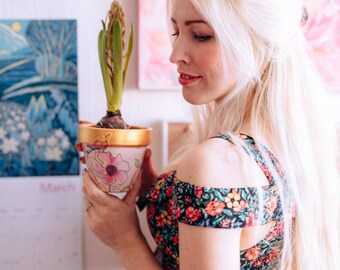 Floral Flower pot - decoupage, acrylic paint, art, home decor, pink, gold, floral home decor, ceramic plant pot.