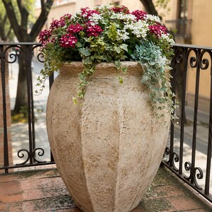 Large Rustic Clay Planter Pot – Handmade Terracotta Garden Urn | Vintage Farmhouse, Mediterranean Outdoor Decor